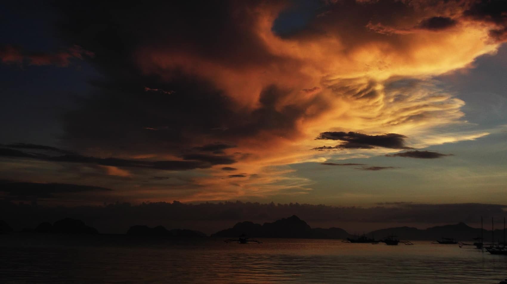 Sunset at Barangay Corong-Corong, the west-facing strip immediately south of town