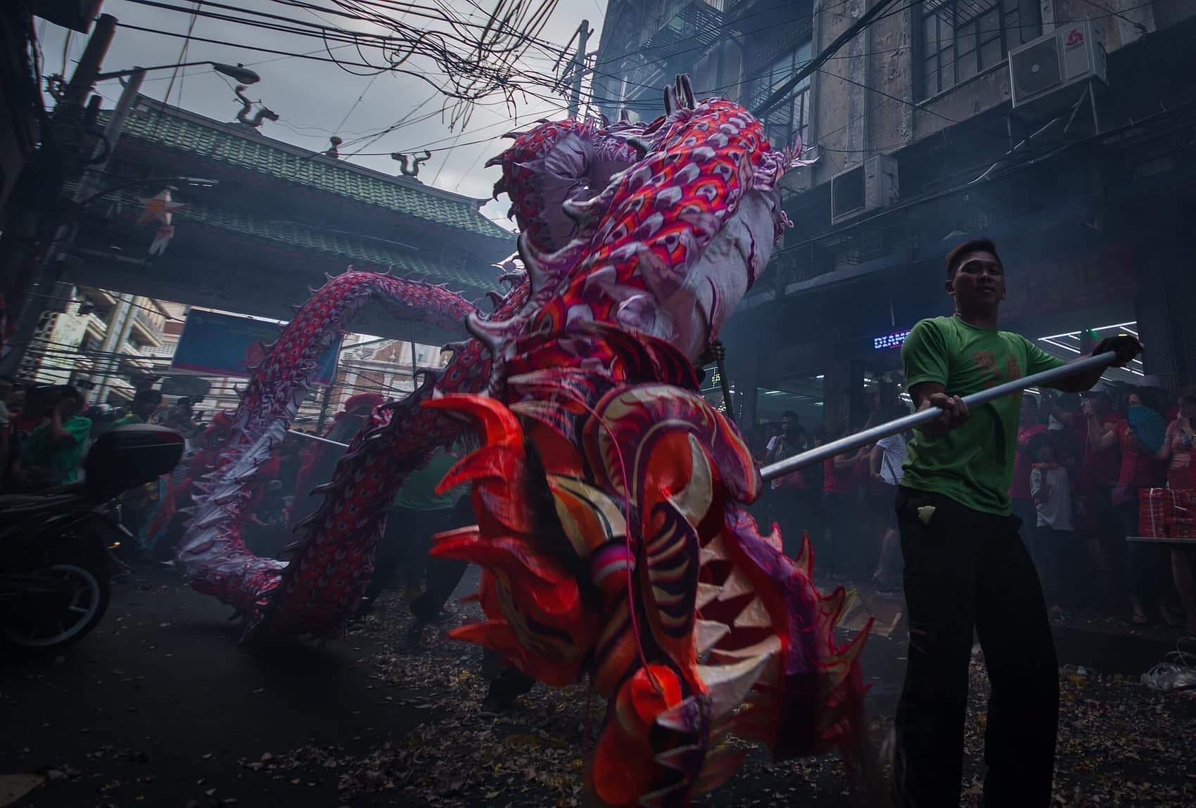 Chinatown dragon on Ongpin: Binondo does colour better than anywhere in Manila
